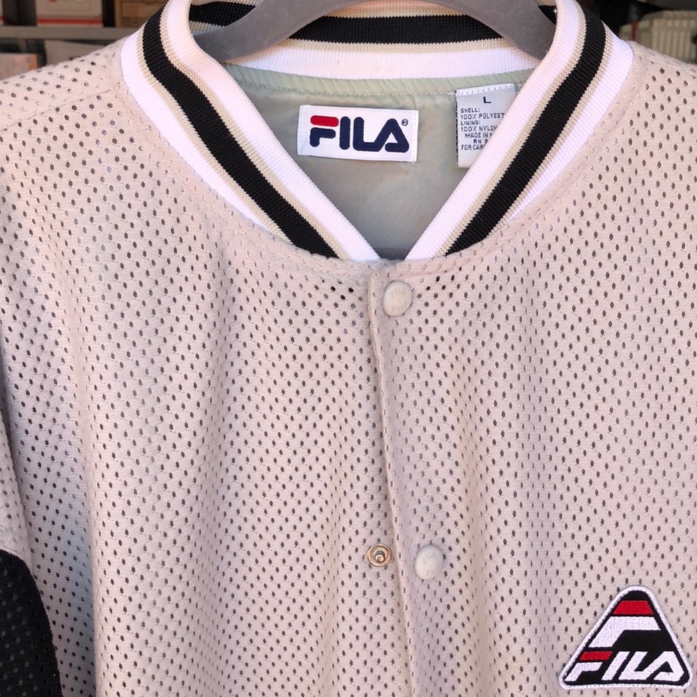 Men’s Fila jacket L machine wash hang drylike new - Picture 4 of 11